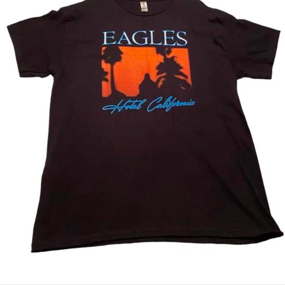 Authentic Eagles Hotel California Tour 2022 T shirt size Large
